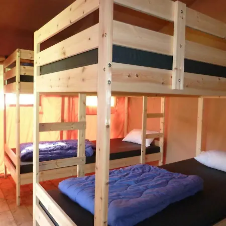 Safari Tent At Vakantiepark Walsdorf Tente de luxe *