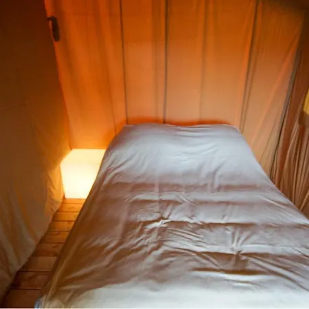 Safari Tent At Vakantiepark Walsdorf